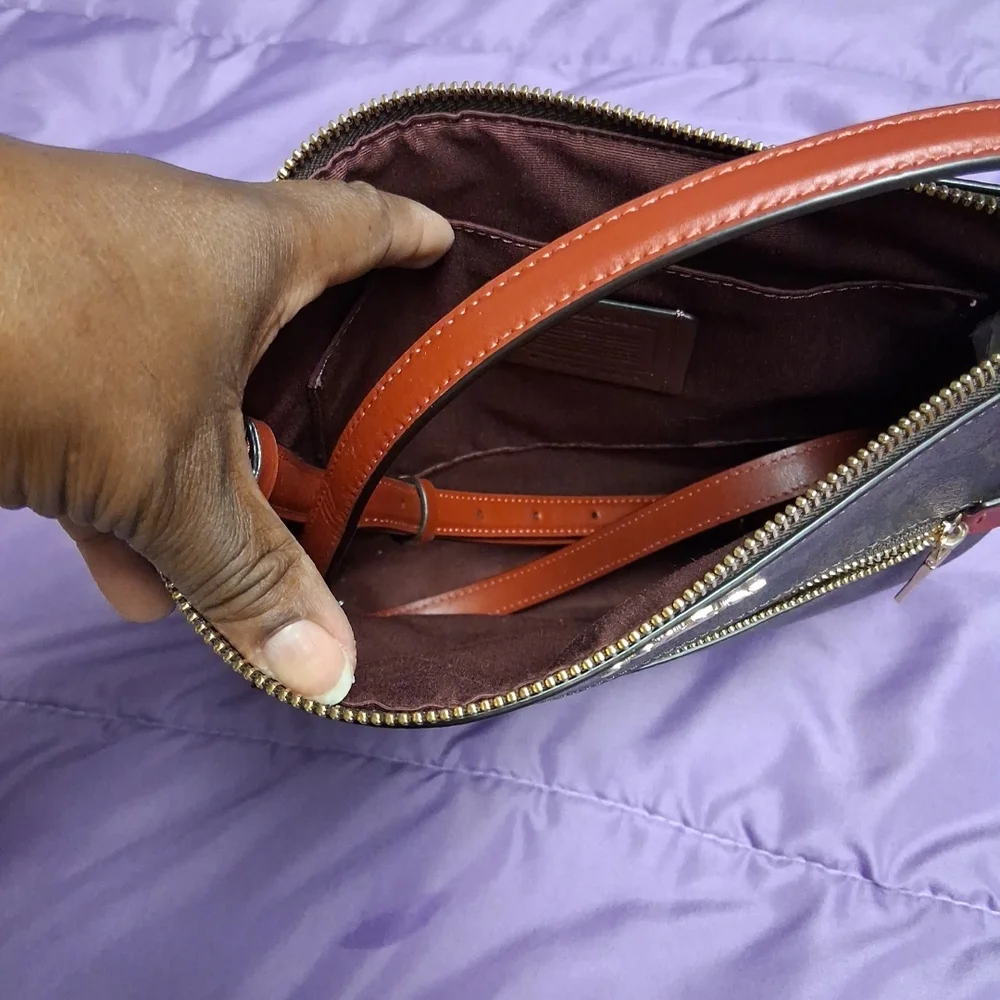Coach Brown Signature Crossbody Bag & Umbrella - Picture 3 of 3